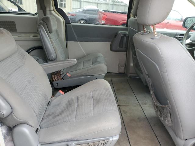 Photo 11 from auction – 2009 CHRYSLER TOWN & COU with VIN 2A8HR44EX9R535998
