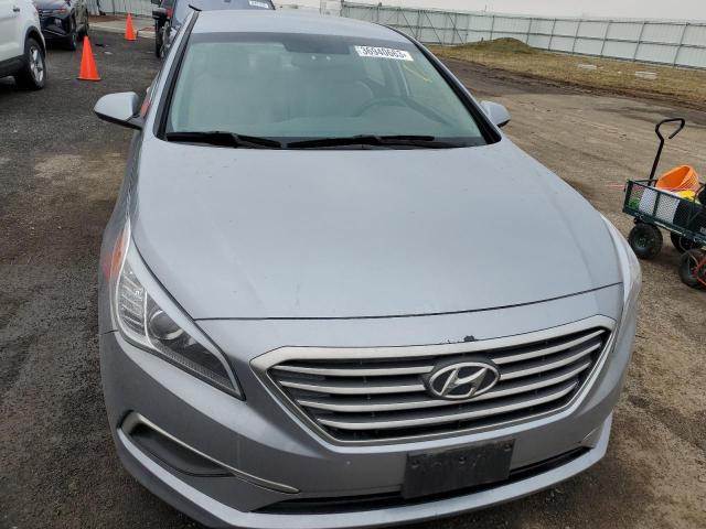 Photo 5 from auction – 2017 HYUNDAI SONATA SE with VIN 5NPE24AF9HH516429