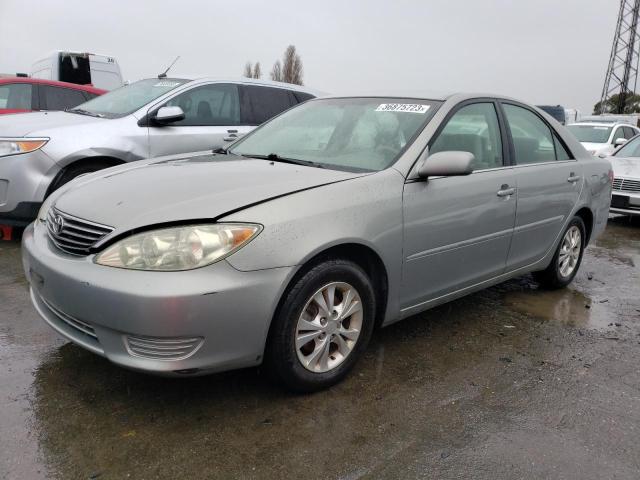 TOYOTA CAMRY LE 2005 with VIN 4T1BF30K45U602549 - Photo from auction