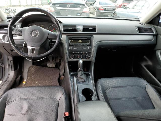 Photo 8 from auction – 2015 VOLKSWAGEN PASSAT S with VIN 1VWAT7A31FC093192