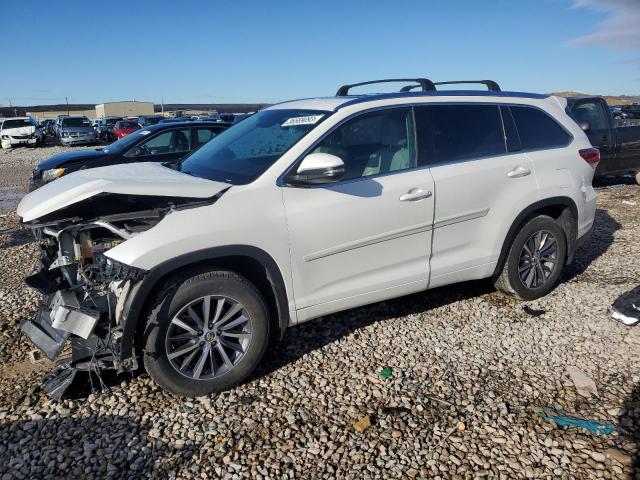 TOYOTA HIGHLANDER 2017 مع رقم تعريف المركبة 5TDJZRFH1HS418152 - صورة من المزاد