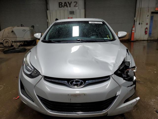 Photo 5 from auction – 2016 HYUNDAI ELANTRA SE with VIN 5NPDH4AE6GH736269