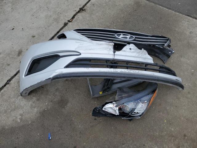 Photo 12 from auction – 2016 HYUNDAI SONATA SE with VIN 5NPE24AF2GH276896