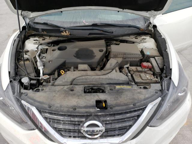 Photo 11 from auction – 2017 NISSAN ALTIMA 2.5 with VIN 1N4AL3AP8HC258016