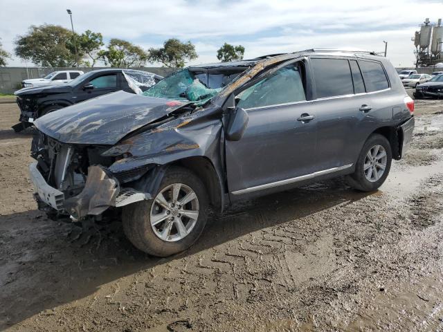 TOYOTA HIGHLANDER 2011 with VIN 5TDZK3EHXBS043584 - Photo from auction