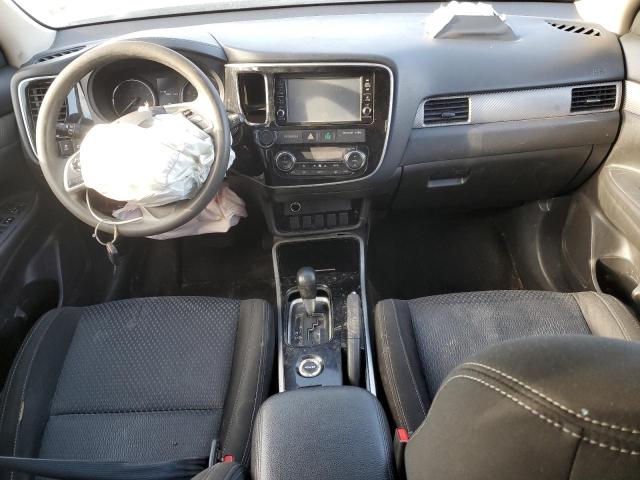 Photo 8 from auction – 2018 MITSUBISHI OUTLANDER with VIN JA4AZ3A39JZ056966