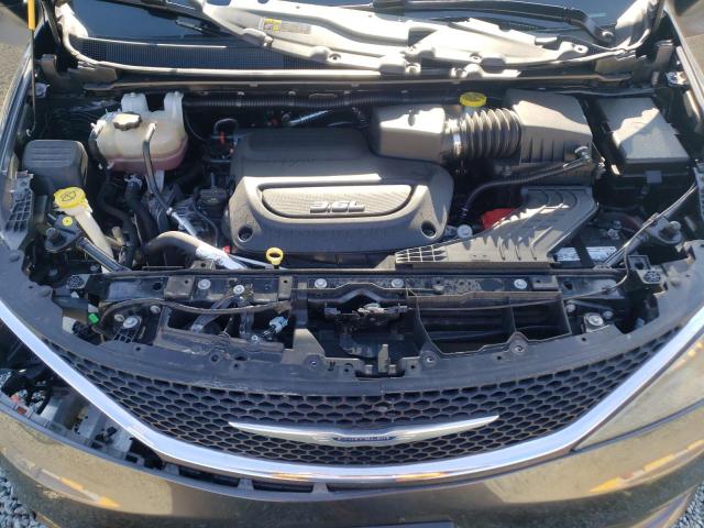 Photo 12 from auction – 2017 CHRYSLER PACIFICA T with VIN 2C4RC1DG0HR660407