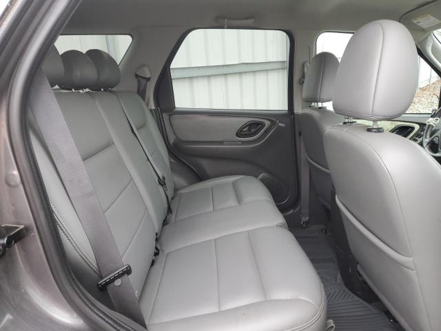 Photo 11 from auction – 2005 FORD ESCAPE XLT with VIN 1FMYU93175DA12576