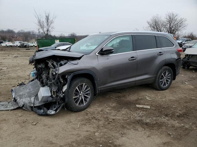 TOYOTA HIGHLANDER 2018 with VIN 5TDJZRFH1JS538992 - Photo from auction