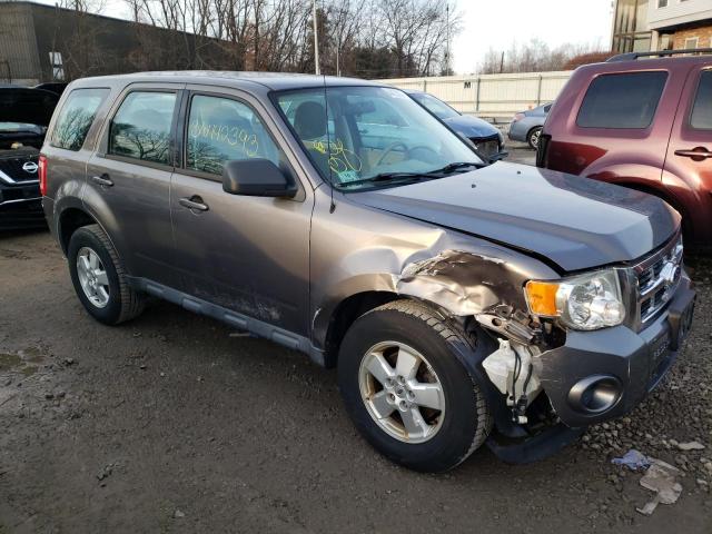 Foto 4 de la subasta – 2010 FORD ESCAPE XLS con VIN 1FMCU0C77AKB75504