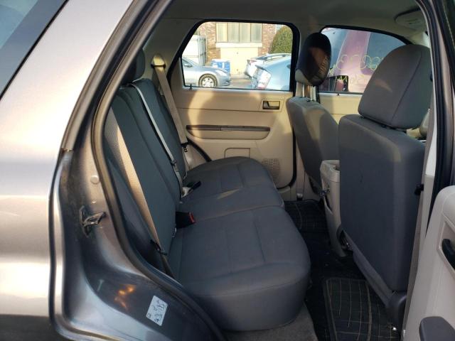 Foto 10 de la subasta – 2010 FORD ESCAPE XLS con VIN 1FMCU0C77AKB75504