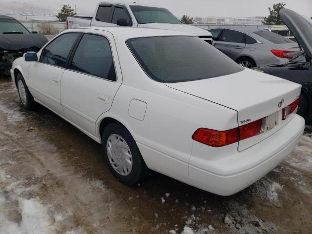 Photo 2 from auction – 2000 TOYOTA CAMRY CE with VIN JT2BG22KXY0442044