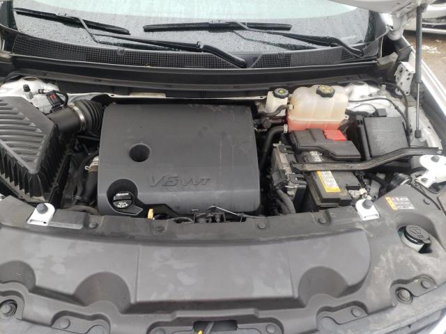 Photo 12 from auction – 2018 CHEVROLET TRAVERSE L with VIN 1GNERFKW0JJ274379