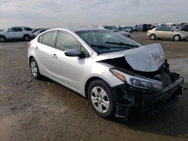 Photo 4 from auction – 2017 KIA FORTE LX with VIN 3KPFK4A74HE043718