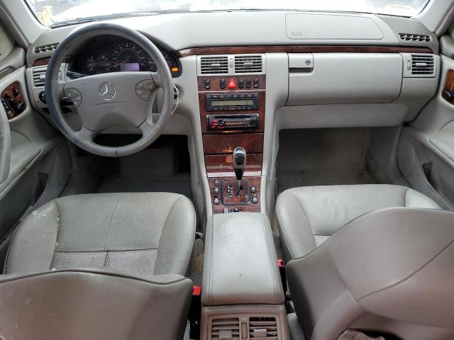 Photo 8 from auction – 2001 MERCEDES-BENZ E 320 with VIN WDBJF65J71B209540