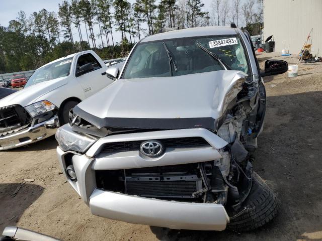 Photo 12 from auction – 2019 TOYOTA 4RUNNER SR with VIN JTEZU5JR4K5199321