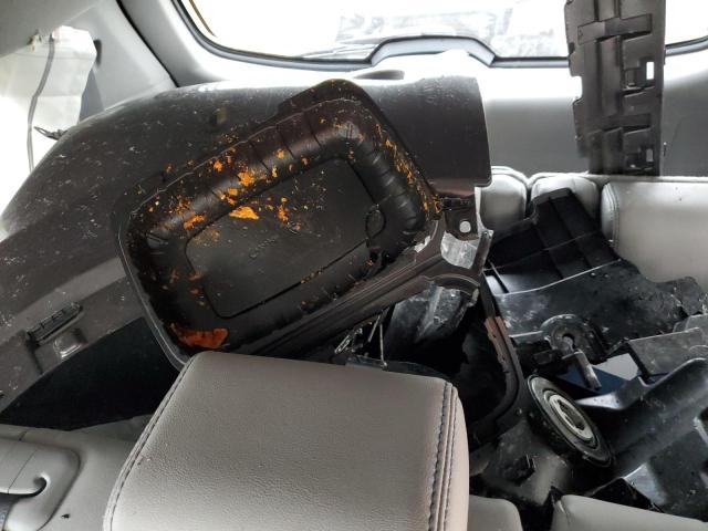 Photo 13 from auction – 2018 TOYOTA HIGHLANDER with VIN 5TDJZRFH1JS538992