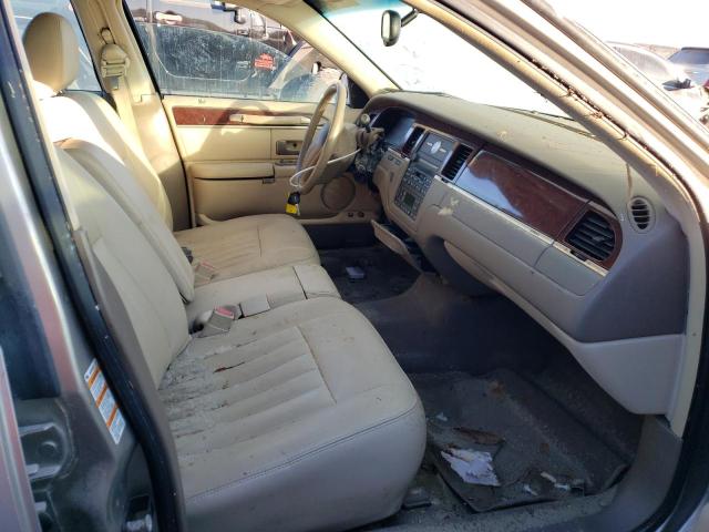 Photo 5 from auction – 2003 LINCOLN TOWN CAR E with VIN 1LNHM81W93Y656031