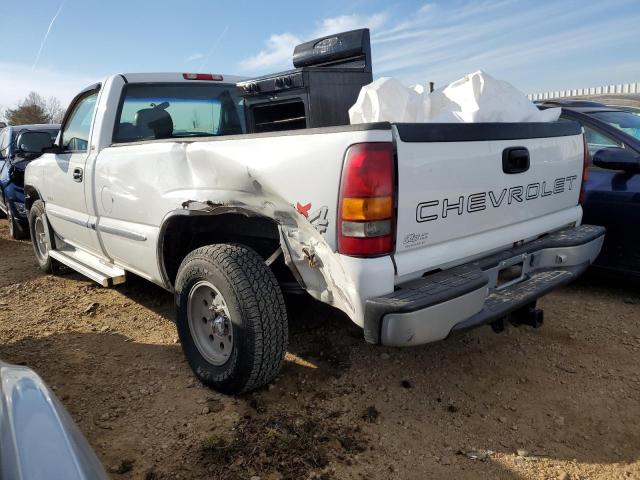 Photo 2 from auction – 2000 CHEVROLET SILVERADO with VIN 1GCEK14T9YZ101975