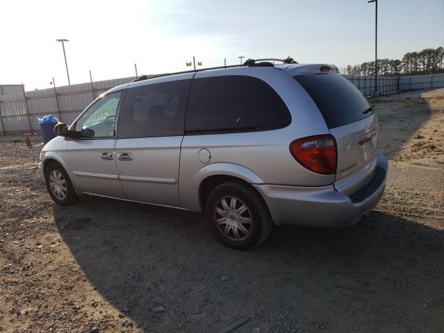 Photo 2 from auction – 2005 CHRYSLER TOWN & COU with VIN 2C4GP54L95R439836