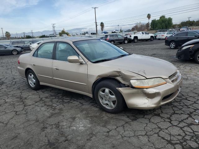 Photo 4 from auction – 2000 HONDA ACCORD EX with VIN 1HGCG1651YA044243