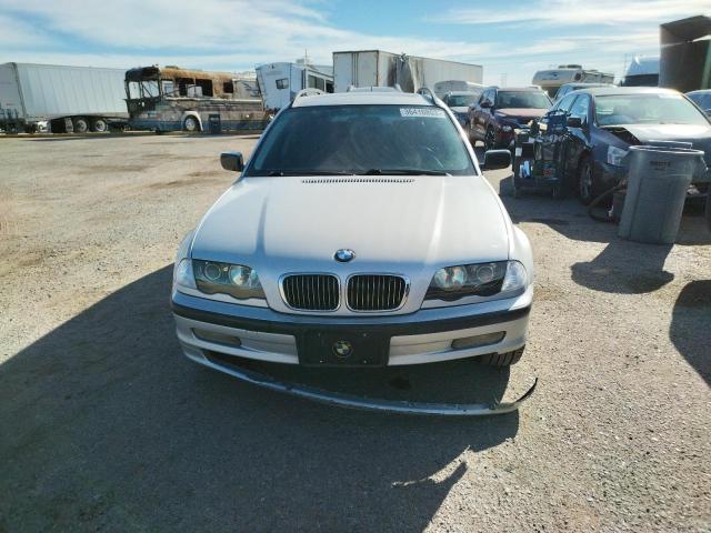 Foto 5 de la subasta – 2001 BMW 325 IT con VIN WBAAW33431ET42093