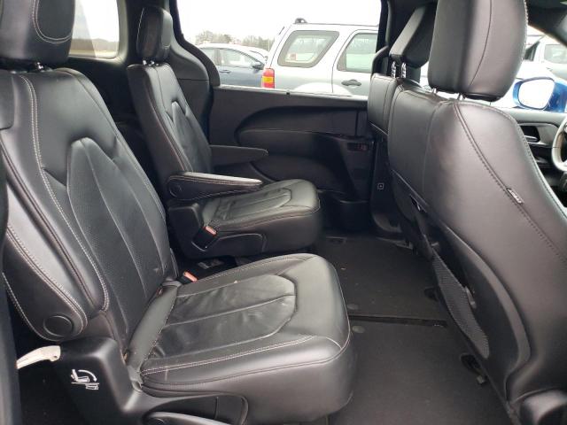 Photo 11 from auction – 2018 CHRYSLER PACIFICA T with VIN 2C4RC1BG1JR293994