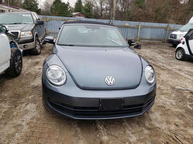 Photo 5 from auction – 2013 VOLKSWAGEN BEETLE with VIN 3VW5P7AT7DM816576