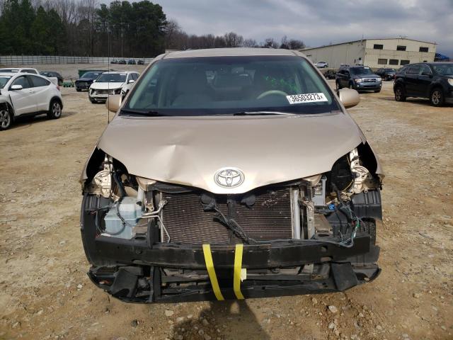 Photo 5 from auction – 2013 TOYOTA SIENNA LE with VIN 5TDKK3DC8DS299734