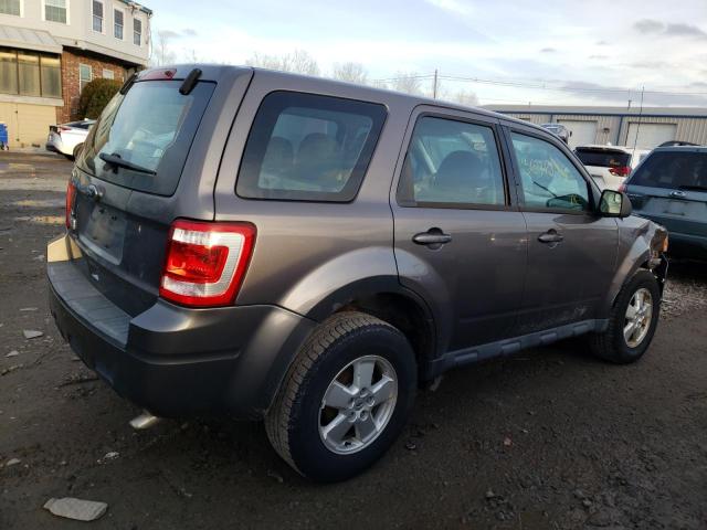 Foto 3 de la subasta – 2010 FORD ESCAPE XLS con VIN 1FMCU0C77AKB75504