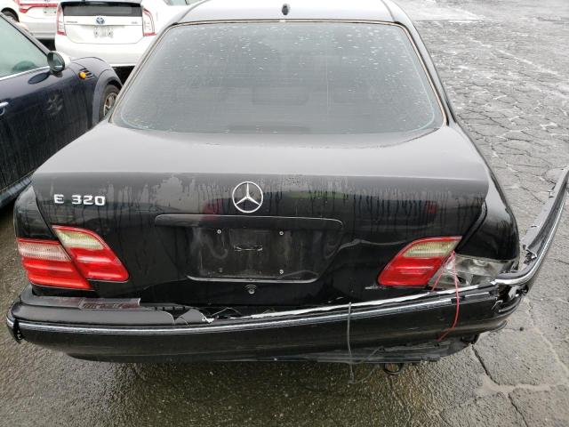 Photo 6 from auction – 2002 MERCEDES-BENZ E 320 with VIN WDBJF65J82B483346