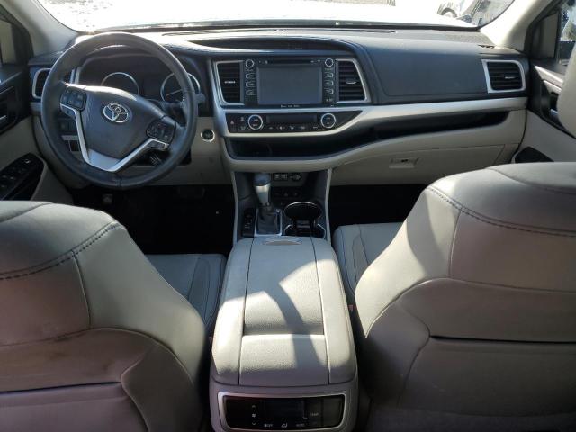 Photo 8 from auction – 2017 TOYOTA HIGHLANDER with VIN 5TDJZRFH1HS418152