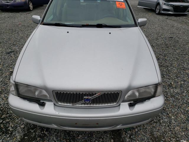 Photo 11 from auction – 2000 VOLVO S70 BASE with VIN YV1LS61J7Y2651816