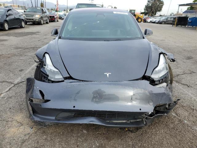 Photo 5 from auction – 2018 TESLA MODEL 3 with VIN 5YJ3E1EA8JF013376