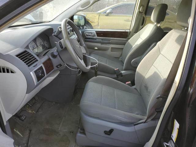 Photo 7 from auction – 2010 CHRYSLER TOWN & COU with VIN 2A4RR5D13AR491257