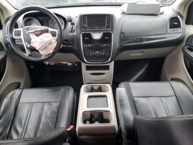 Photo 8 from auction – 2015 CHRYSLER TOWN & COU with VIN 2C4RC1BG2FR609961