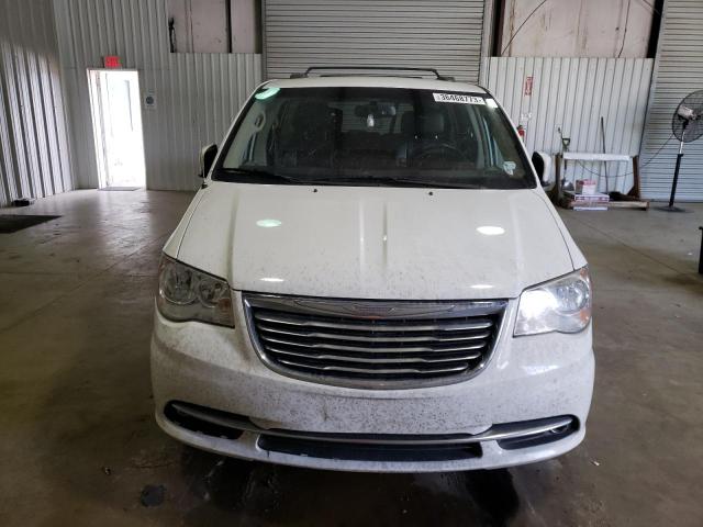 Photo 5 from auction – 2015 CHRYSLER TOWN & COU with VIN 2C4RC1BG6FR537887