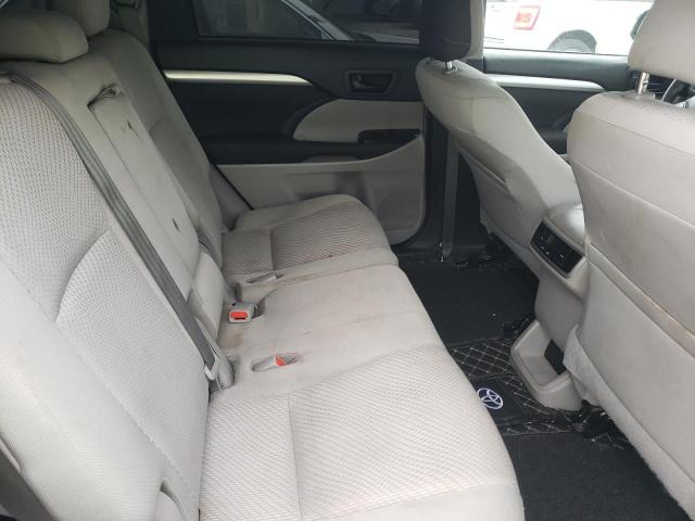 Photo 11 from auction – 2017 TOYOTA HIGHLANDER with VIN 5TDZARFH9HS024473