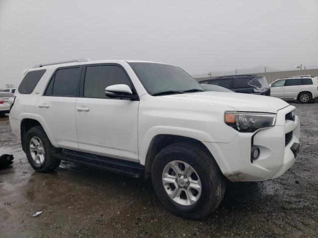 Photo 4 from auction – 2015 TOYOTA 4RUNNER SR with VIN JTEBU5JR7F5267991