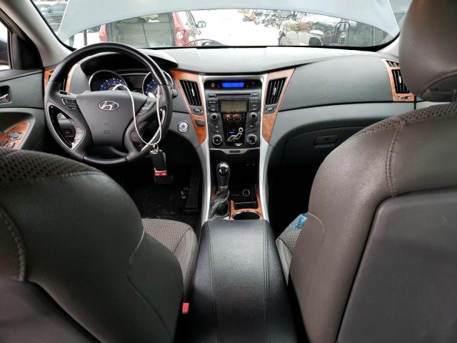 Photo 8 from auction – 2013 HYUNDAI SONATA SE with VIN 5NPEC4AC5DH541518