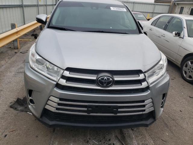 Photo 5 from auction – 2017 TOYOTA HIGHLANDER with VIN 5TDZARFH9HS024473
