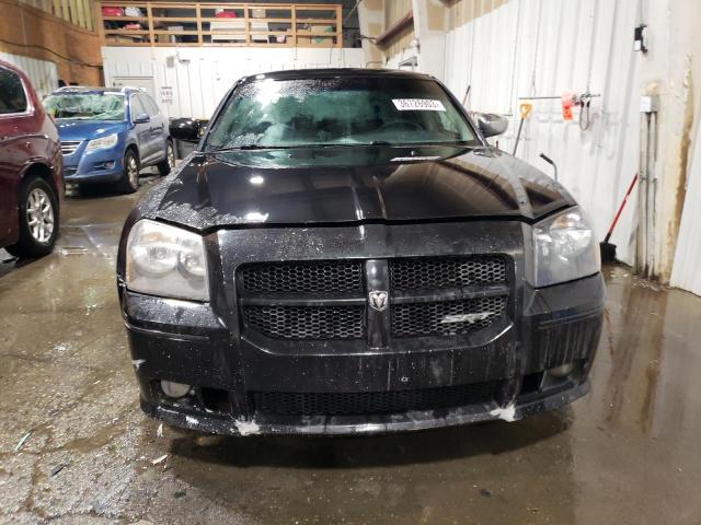 Photo 5 from auction – 2005 DODGE MAGNUM SXT with VIN 2D4GZ48V85H579479
