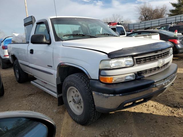 Photo 4 from auction – 2000 CHEVROLET SILVERADO with VIN 1GCEK14T9YZ101975
