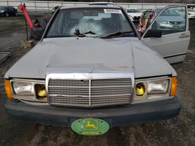 Photo 11 from auction – 1986 MERCEDES-BENZ 190 E 2.3 with VIN WDBDA24D6GF251764