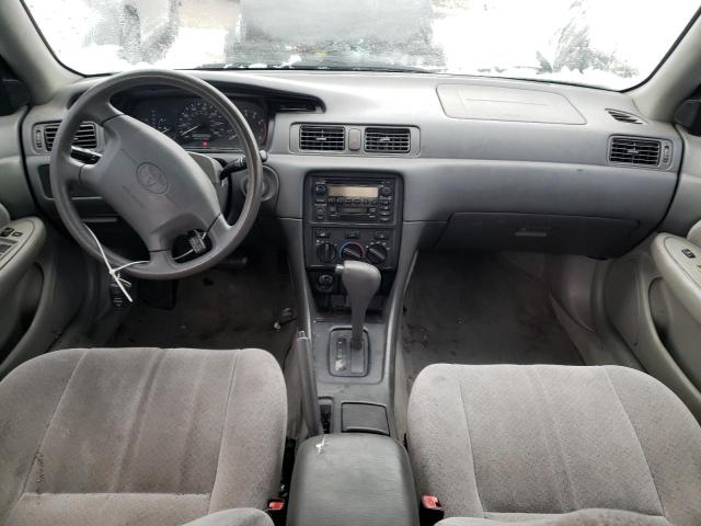Photo 8 from auction – 2000 TOYOTA CAMRY CE with VIN JT2BG22KXY0442044