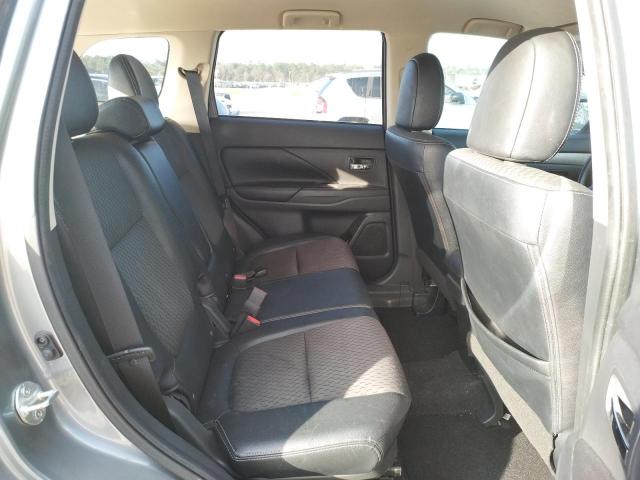Photo 11 from auction – 2015 MITSUBISHI OUTLANDER with VIN JA4AD3A3XFZ012142