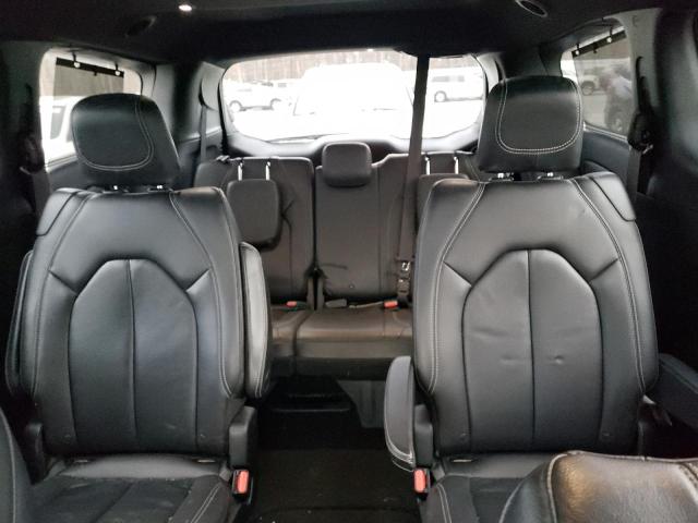 Photo 10 from auction – 2018 CHRYSLER PACIFICA T with VIN 2C4RC1BG1JR293994