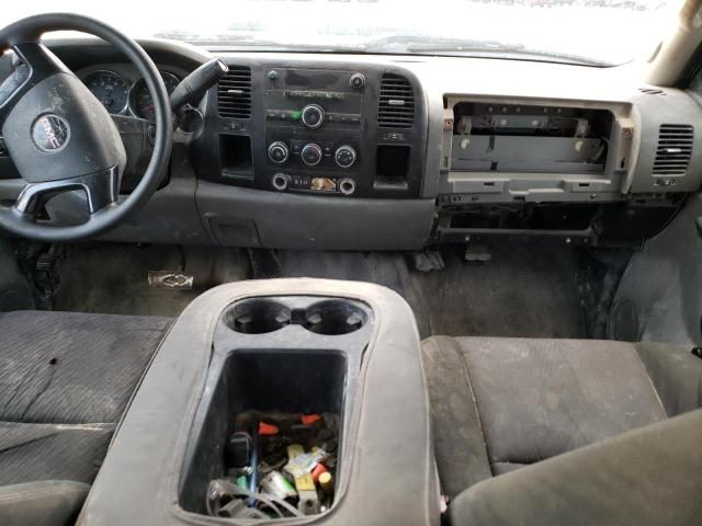Photo 8 from auction – 2011 GMC SIERRA C25 with VIN 1GT11ZC80BF208922