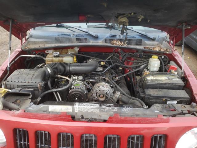 Photo 12 from auction – 2005 JEEP LIBERTY RE with VIN 1J4GL38K75W656689