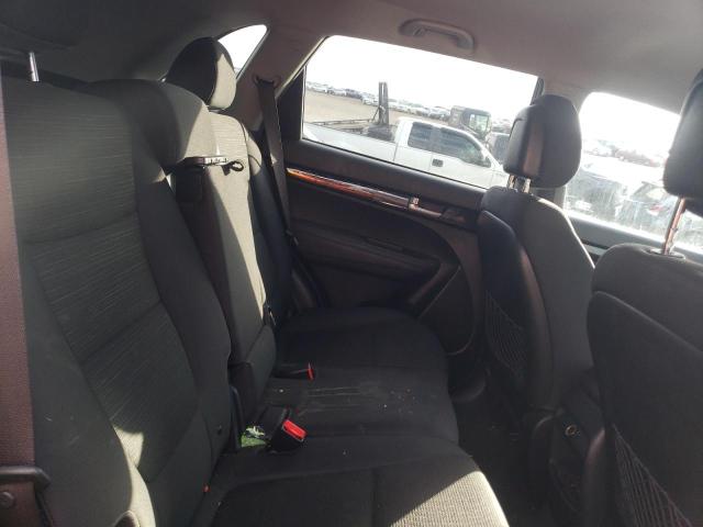 Photo 10 from auction – 2014 KIA SORENTO LX with VIN 5XYKT3A60EG509074